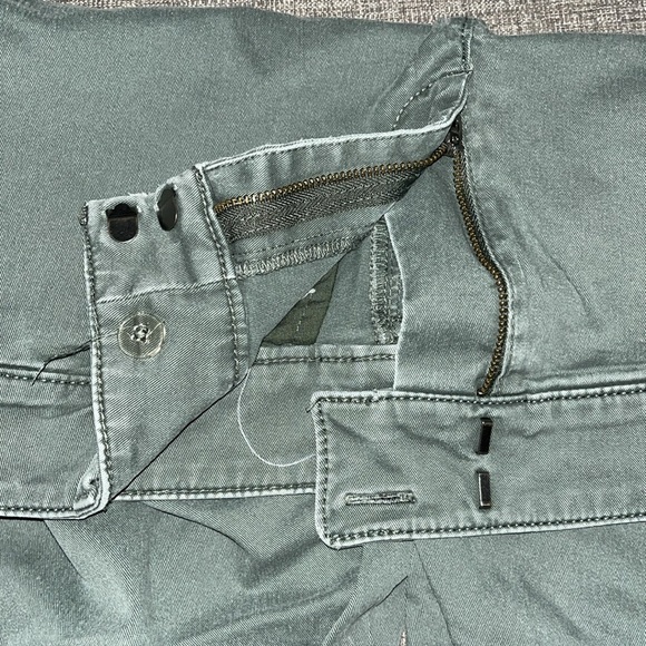 EUC LOFT Women’s Chino Pants in size 14 - white, charcoal grey, red, and green - Picture 12 of 12